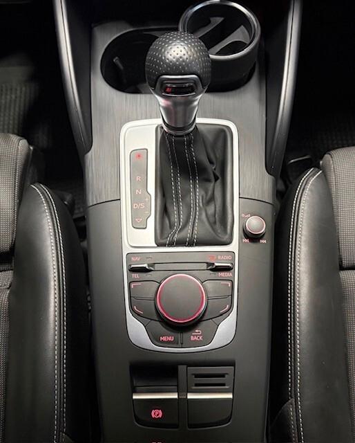 Audi A3 Sportback 1.6 tdi S-line 110cv s-tronic