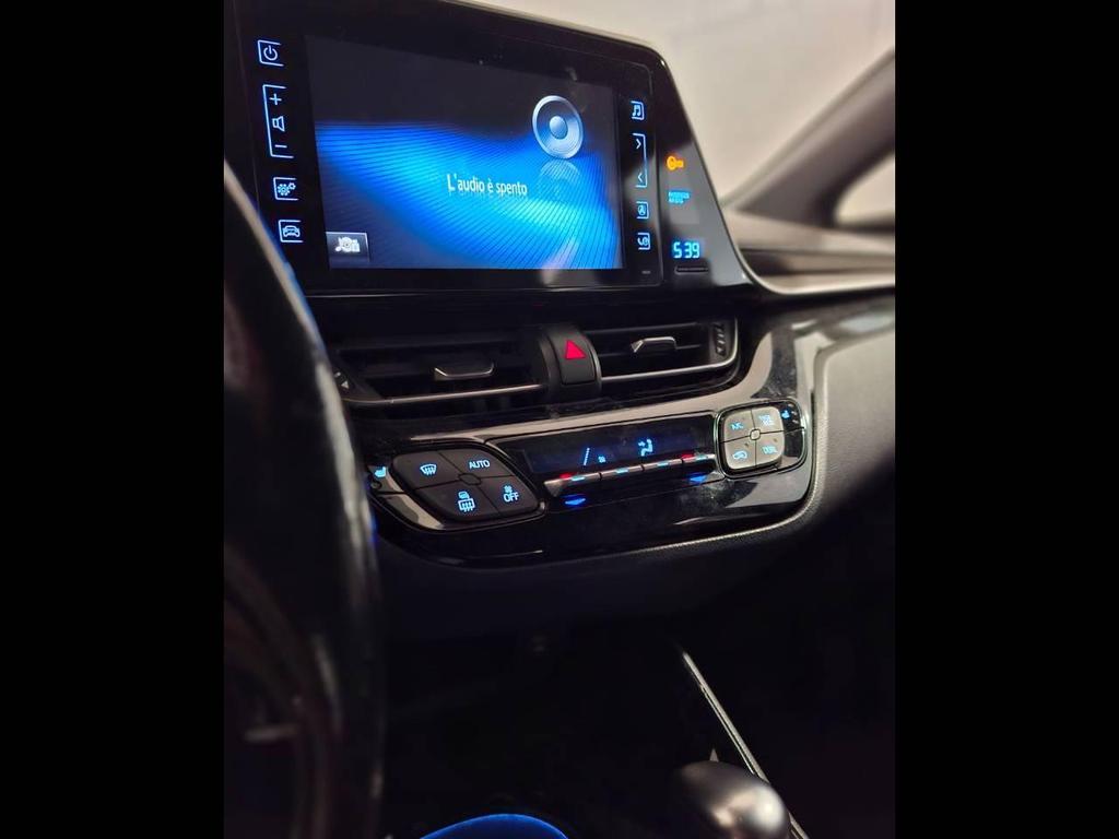 Toyota C-HR 5 Porte 1.8 Hybrid Style 2WD E-CVT