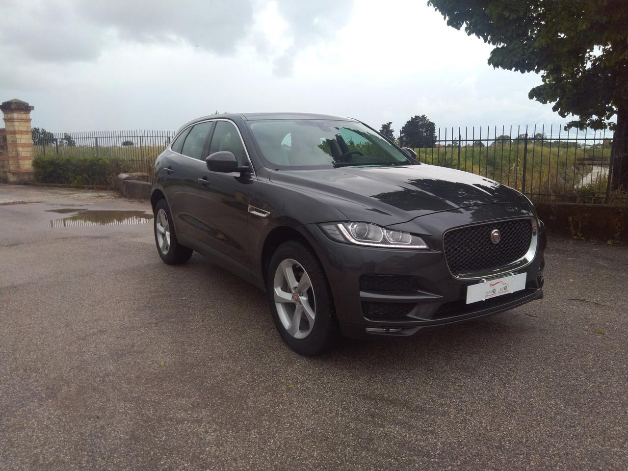 Jaguar F-Pace 2.0 D 180 CV AWD aut. Portfolio anno 2018