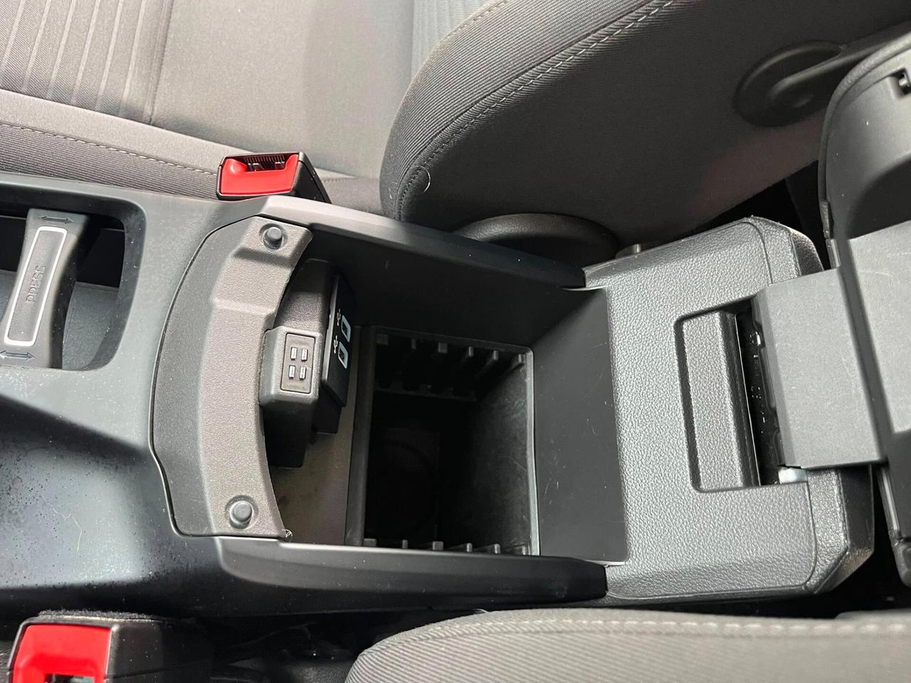 Ford C-Max 1.5 tdci Titanium