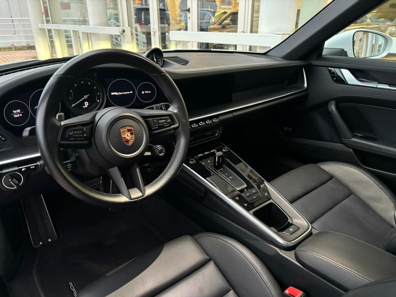 Porsche 911 Carrera 4 Cabriolet