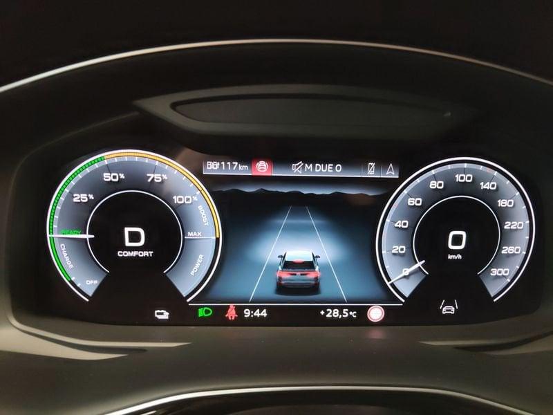 Audi Q8 SUV 55 TFSI e quattro tiptronic S line edition