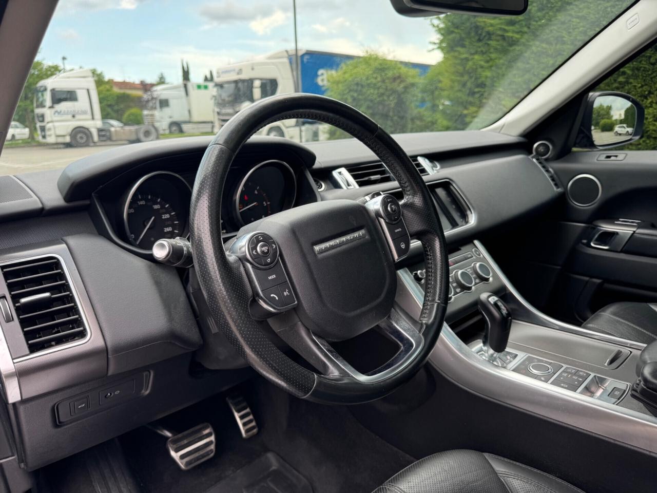 Range Rover Sport 3.0 HSE Dynamic GANCIO TRAINO