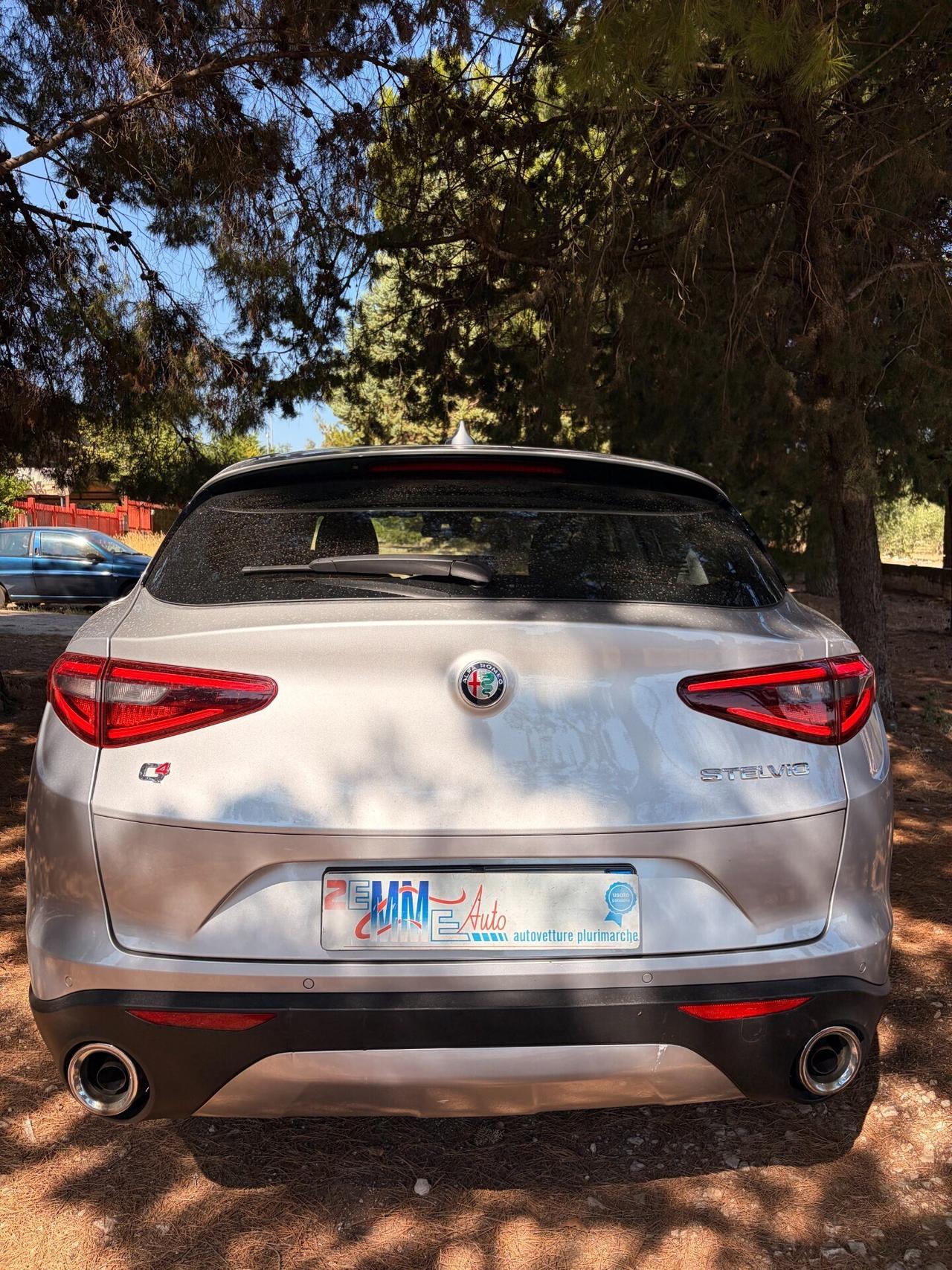 Alfa Romeo Stelvio 2.2 Turbodiesel 190 CV AT8 Q4 Business