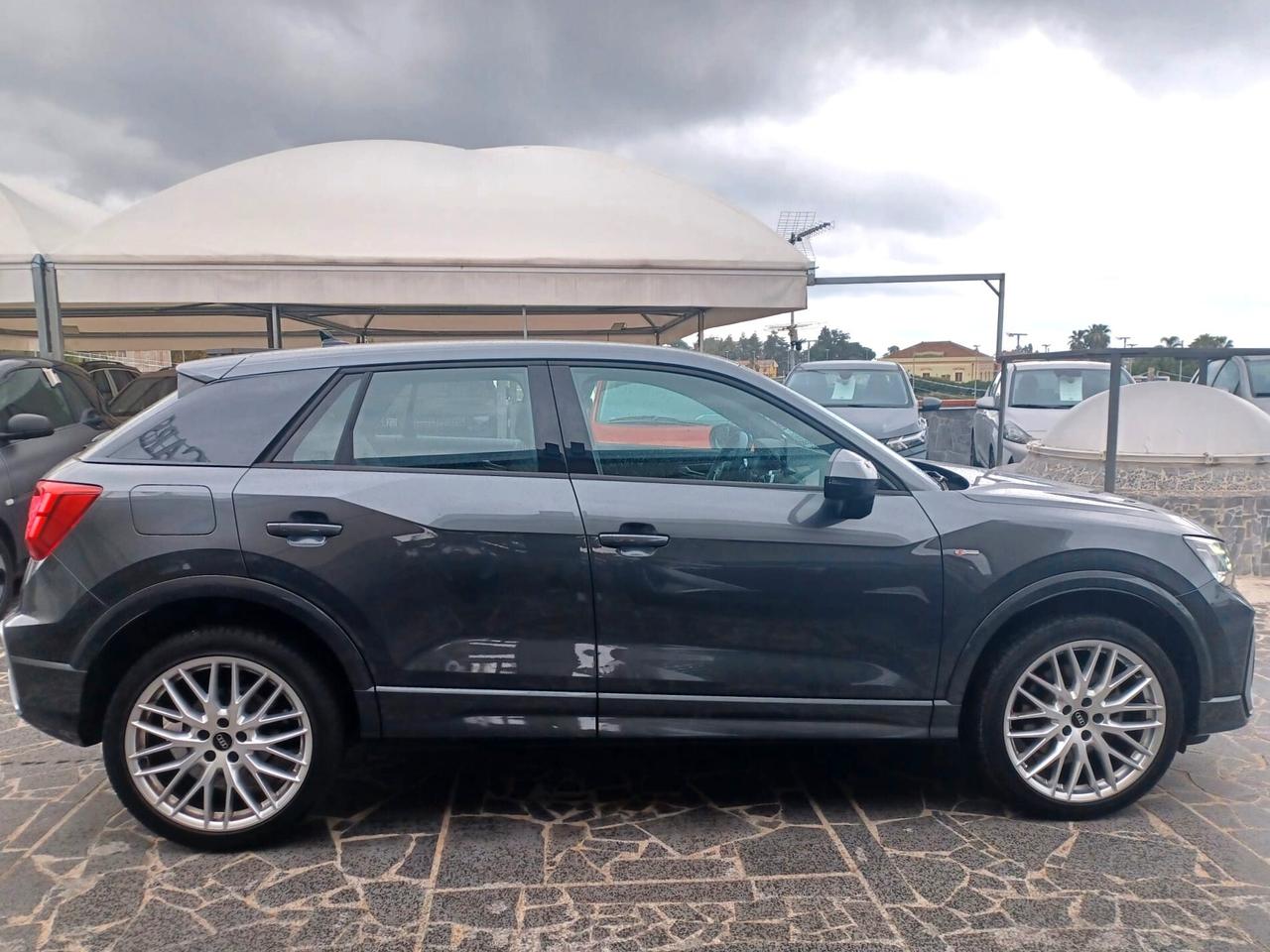 Audi Q2 35 TDI S tronic line Edition