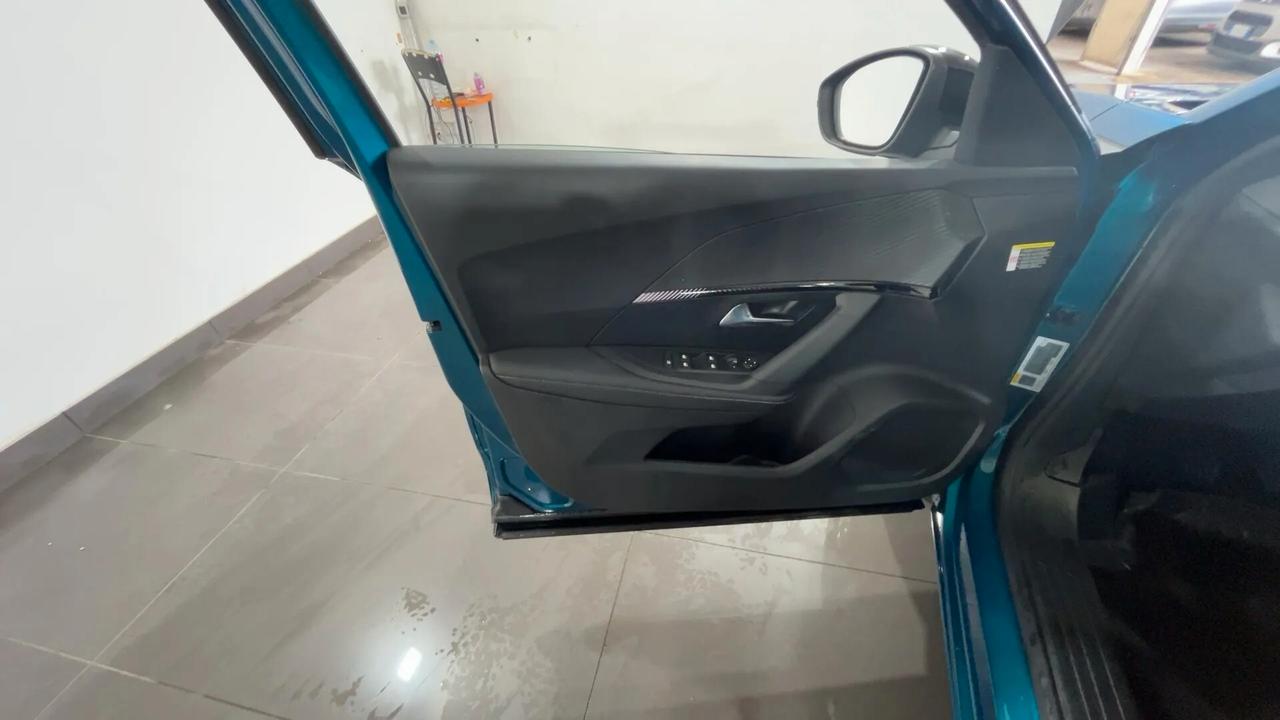 Peugeot 2008 PureTech 100 S&S Allure