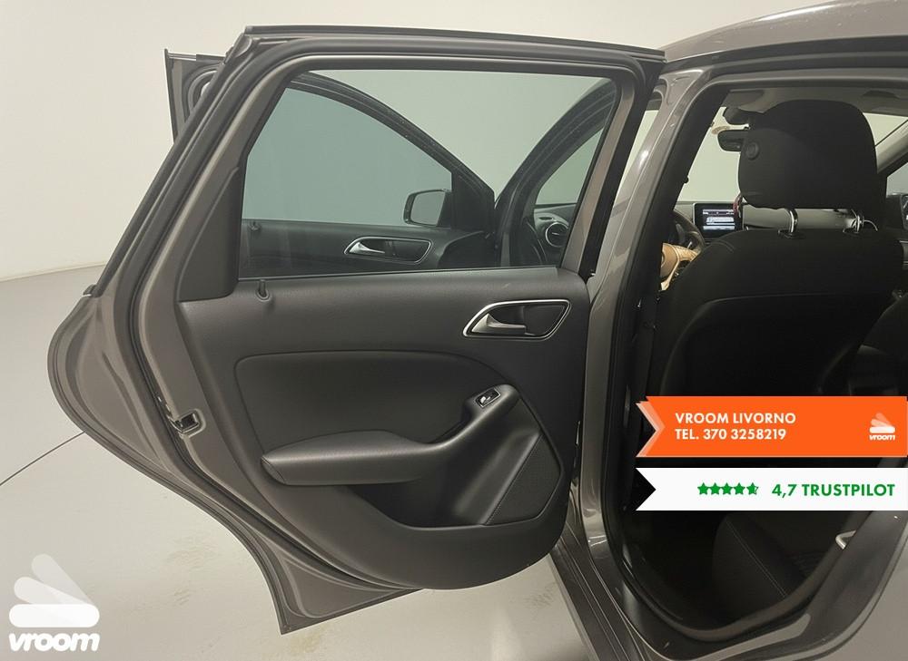 MERCEDES Classe B (T246/242) B 180 CDI BlueEFFI...