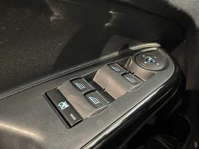 Ford B-MAX 1.4 90CV GPL Business - NEOPATENTATI