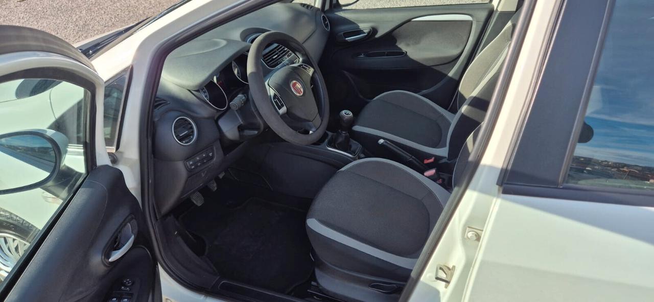 Fiat Punto 1.3 MJT II 75 CV 5 porte Easy - 2012 - €4.990