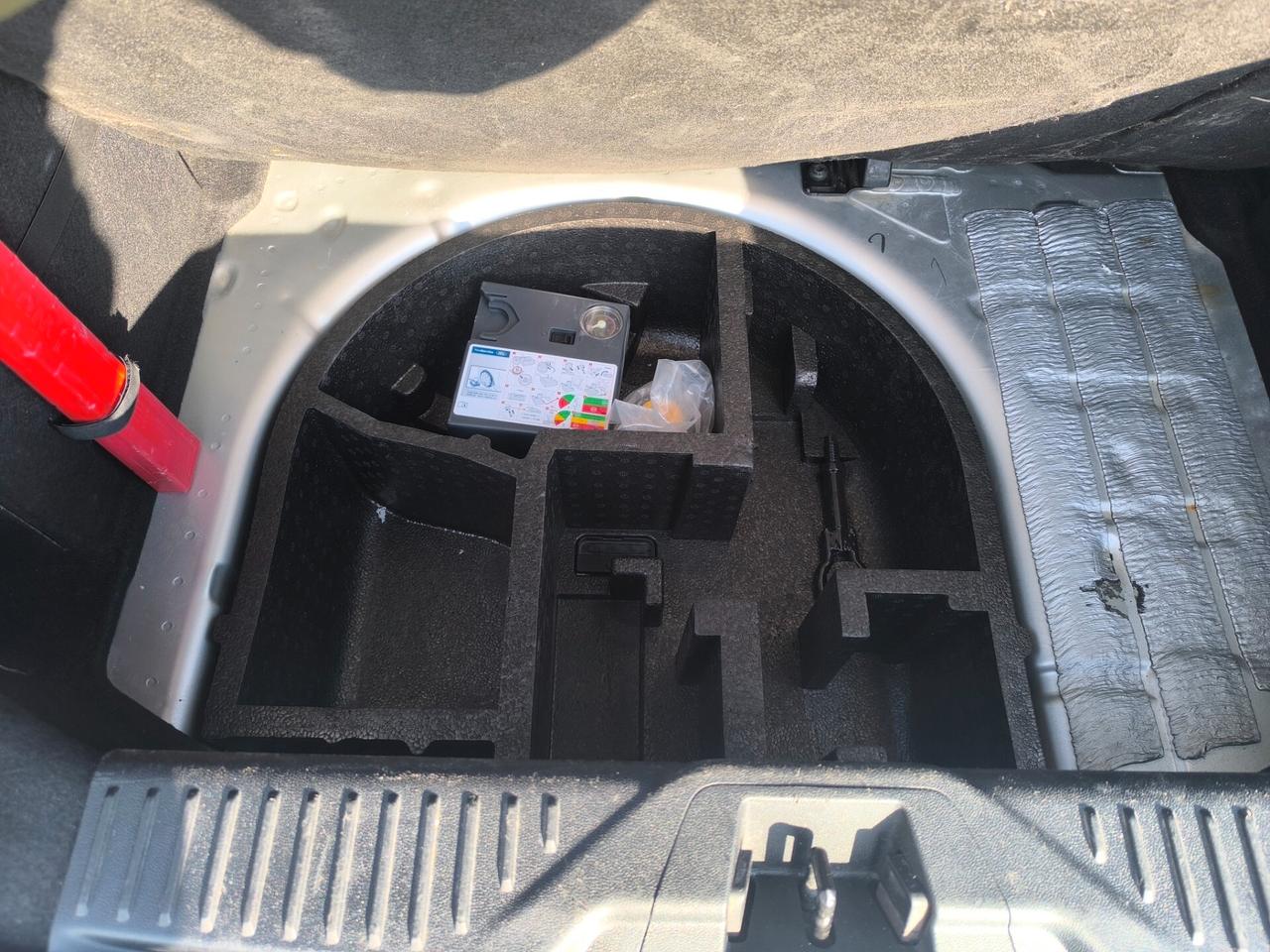 N2 FORD FIESTA 1.5 DIESEL 85cv ANNO 04/2019,032018