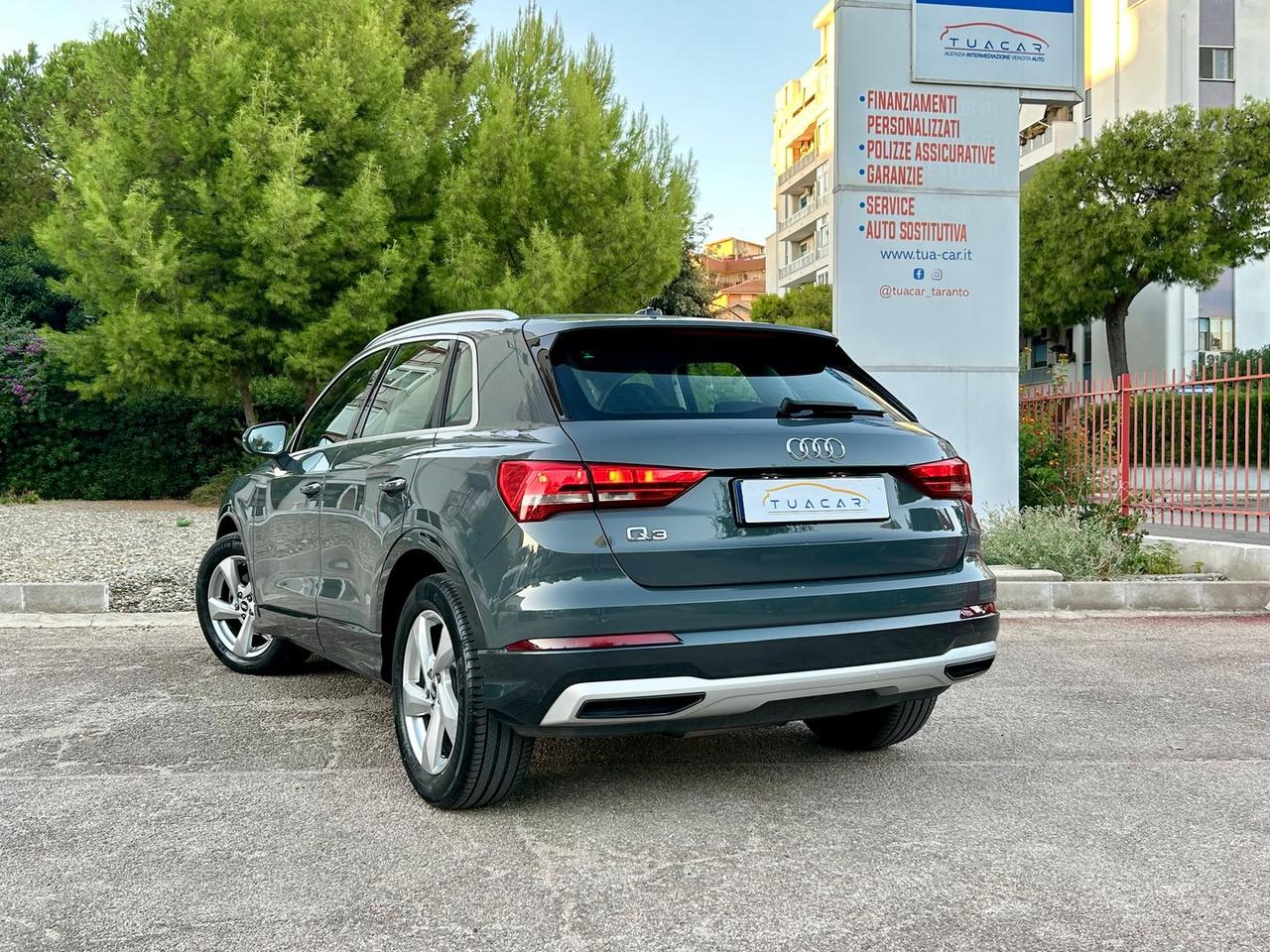 Audi Q3 2.0 35 TDI Business Advanced #6872