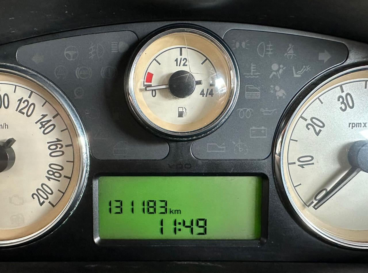 Lancia Ypsilon 1.2 16V Platino