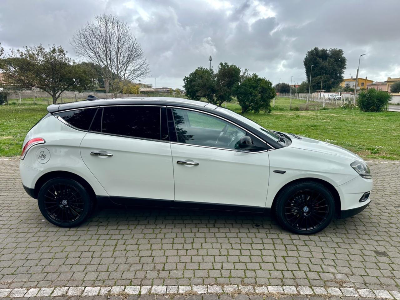 Lancia Delta 1.6 MJT AUTOMATICA*PERFETTE CONDIZIONI *