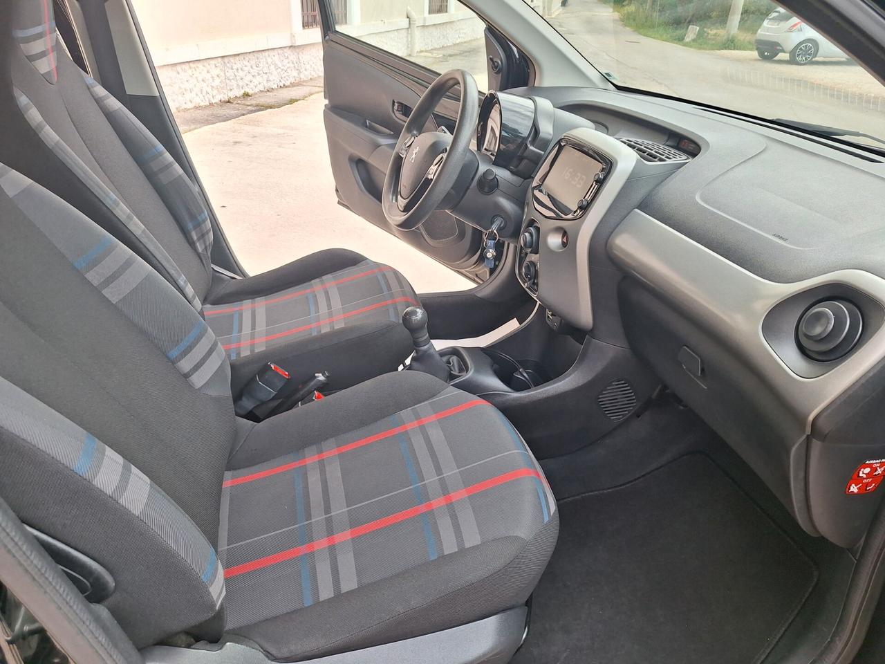 Peugeot 108 VTi 68 5 porte Active 12/2015