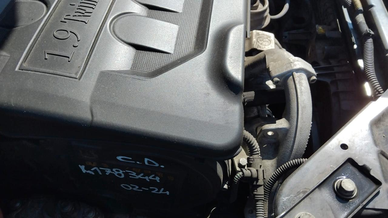 Lancia Delta 1.9 MJT Twinturbo DPF Platino X COMMERCIANTI