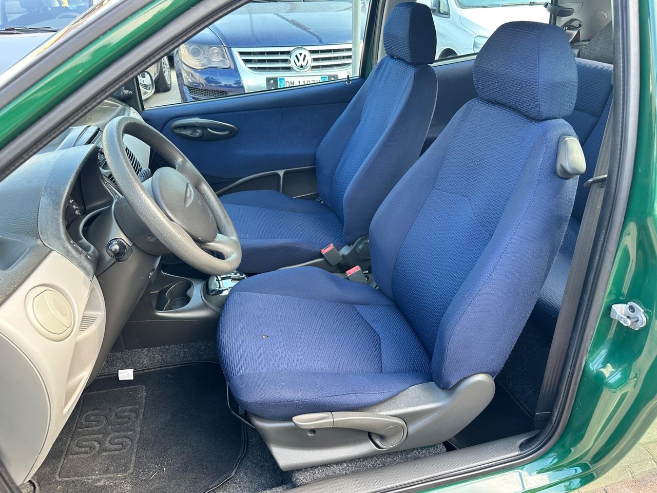 Fiat Punto 1.2i 16V cambio automatico