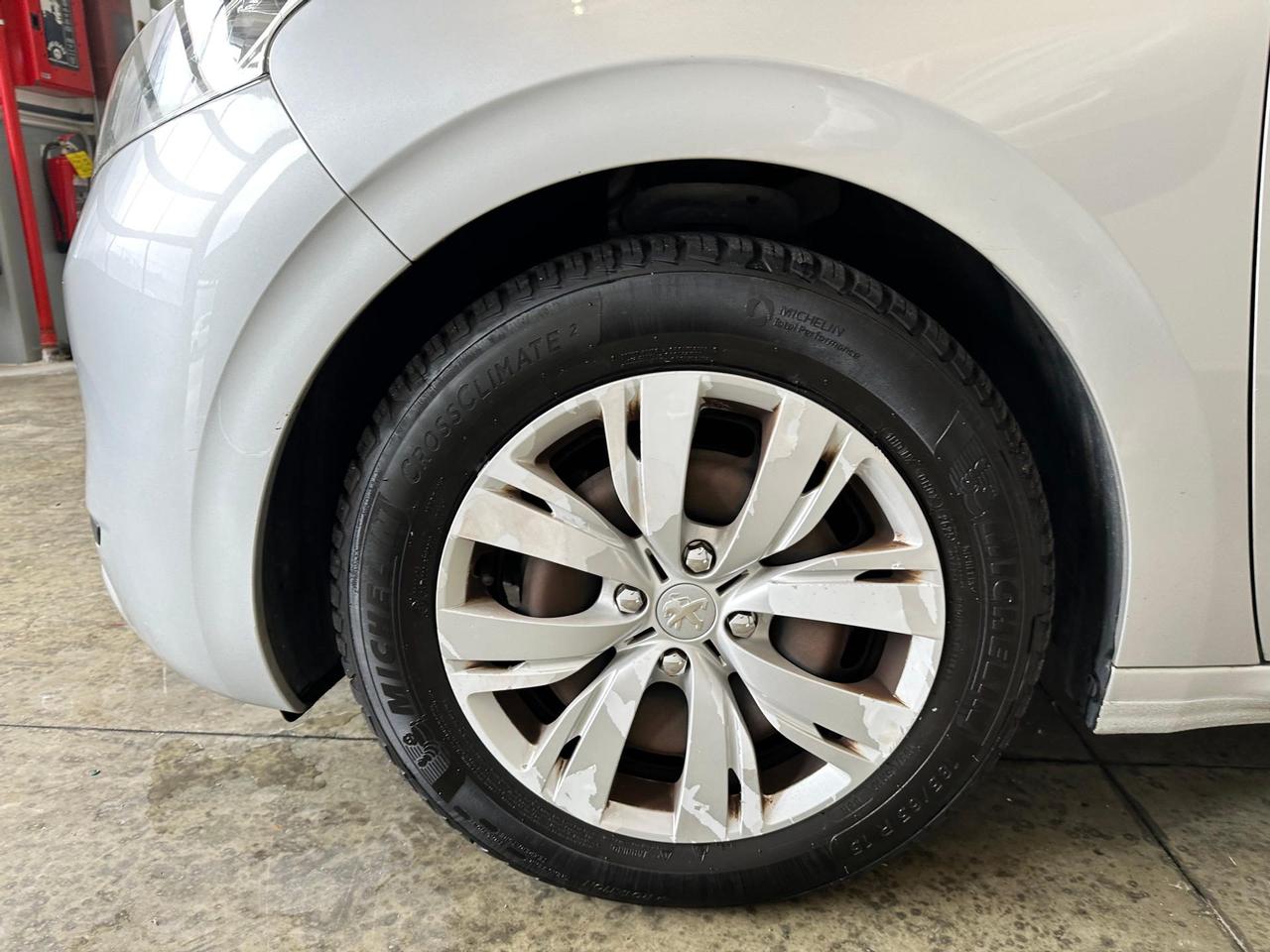 Peugeot 208 5p 1.2 puretech (vti) 12v Active
