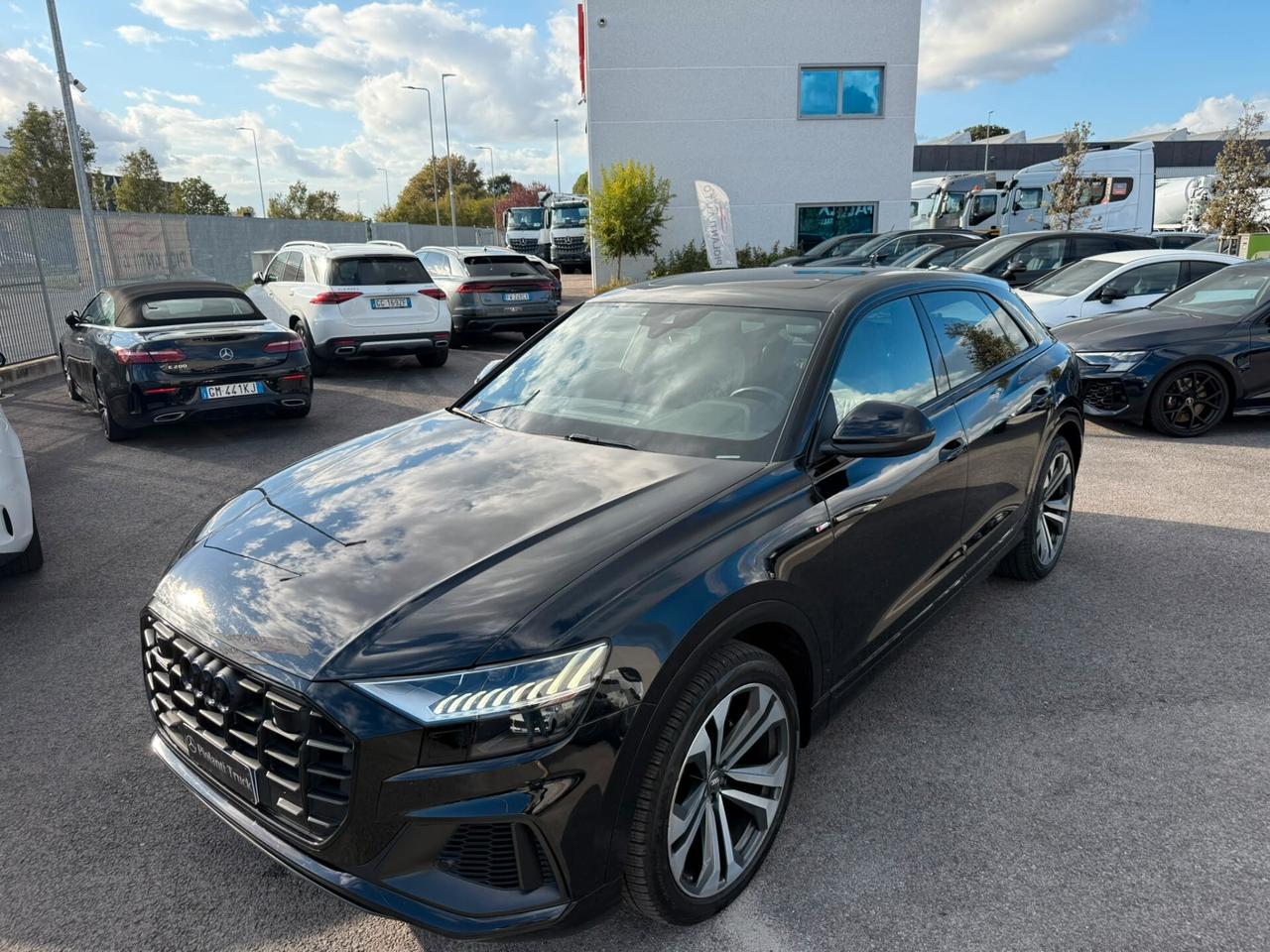 Audi Q8 50 TDI 286 CV quattro tiptronic Sport