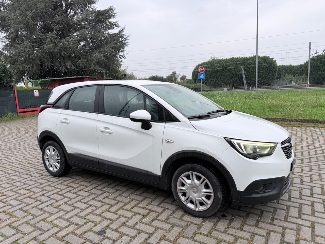 Opel Crossland X 1.2 12V