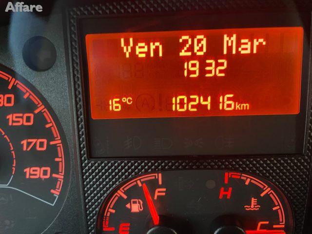 PEUGEOT Boxer 30 2.2 BlueHDi 120 S&S PM-TN Furgone