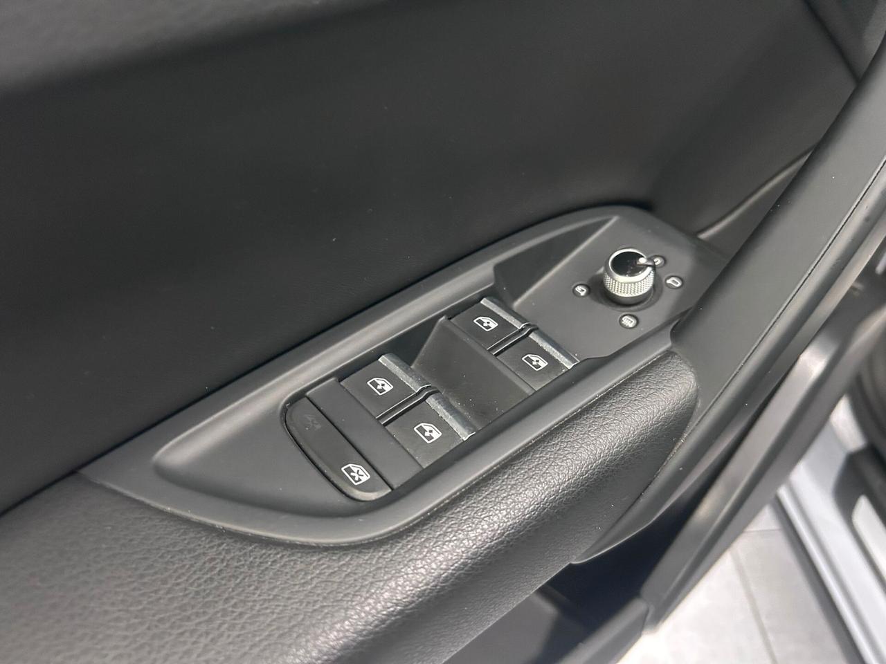 Audi Q5 40 TDI 204CV quattro Stronic line plus 2022