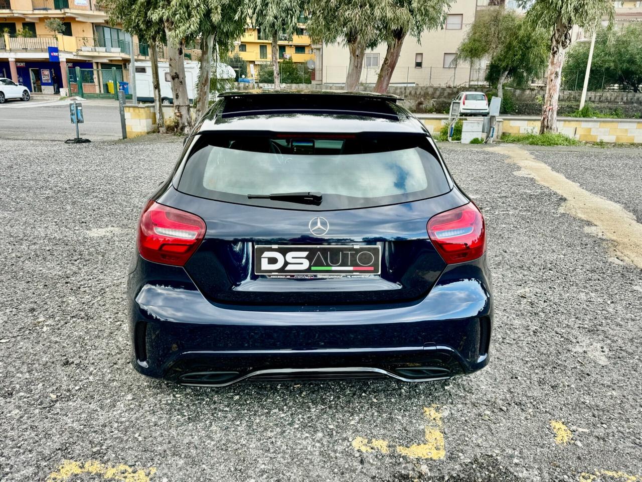 MERCEDES- BENZ A 200 d AUTOMATIC PREMIUM