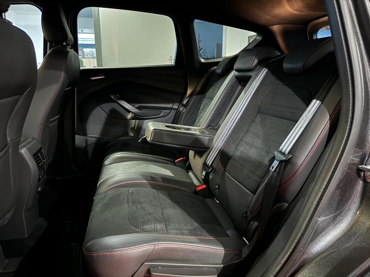 FORD KUGA 1.5 TDCI 120CV ST-LINE 2019