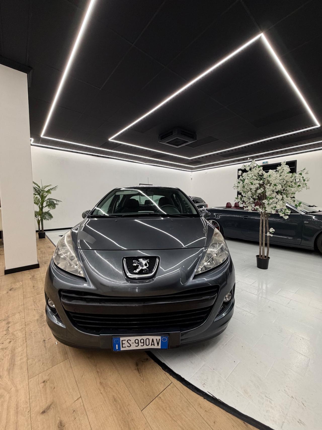 Peugeot 207 Plus 1.4 8V 75CV 5p. ECO GPL