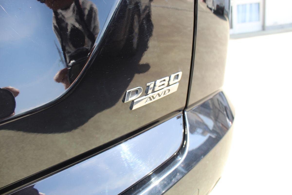 JAGUAR - E-pace - 2.0D 180CV AWD aut. R-Dynamic S