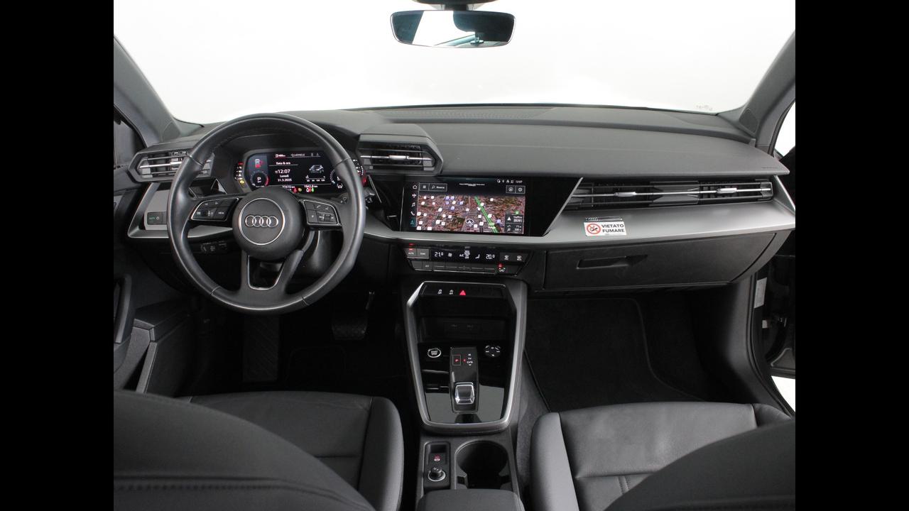 Audi A3 SPORTBACK 30 TFSI S TRONIC
