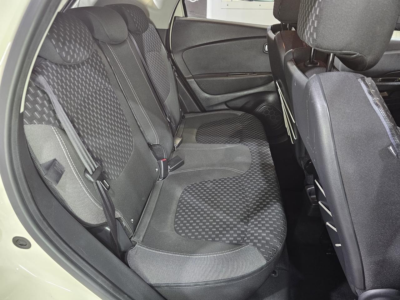 Renault Captur 1.5 dCi 90 CV EDC Energy Intens