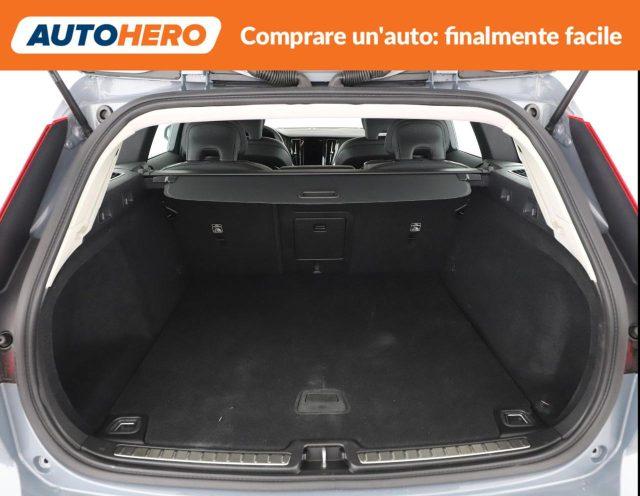 VOLVO V60 B4 (d) automatico Essential