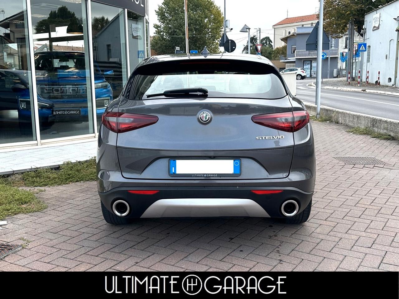 Alfa Romeo Stelvio 2.2 Turbodiesel 180 CV AT8 RWD Super *ADAS