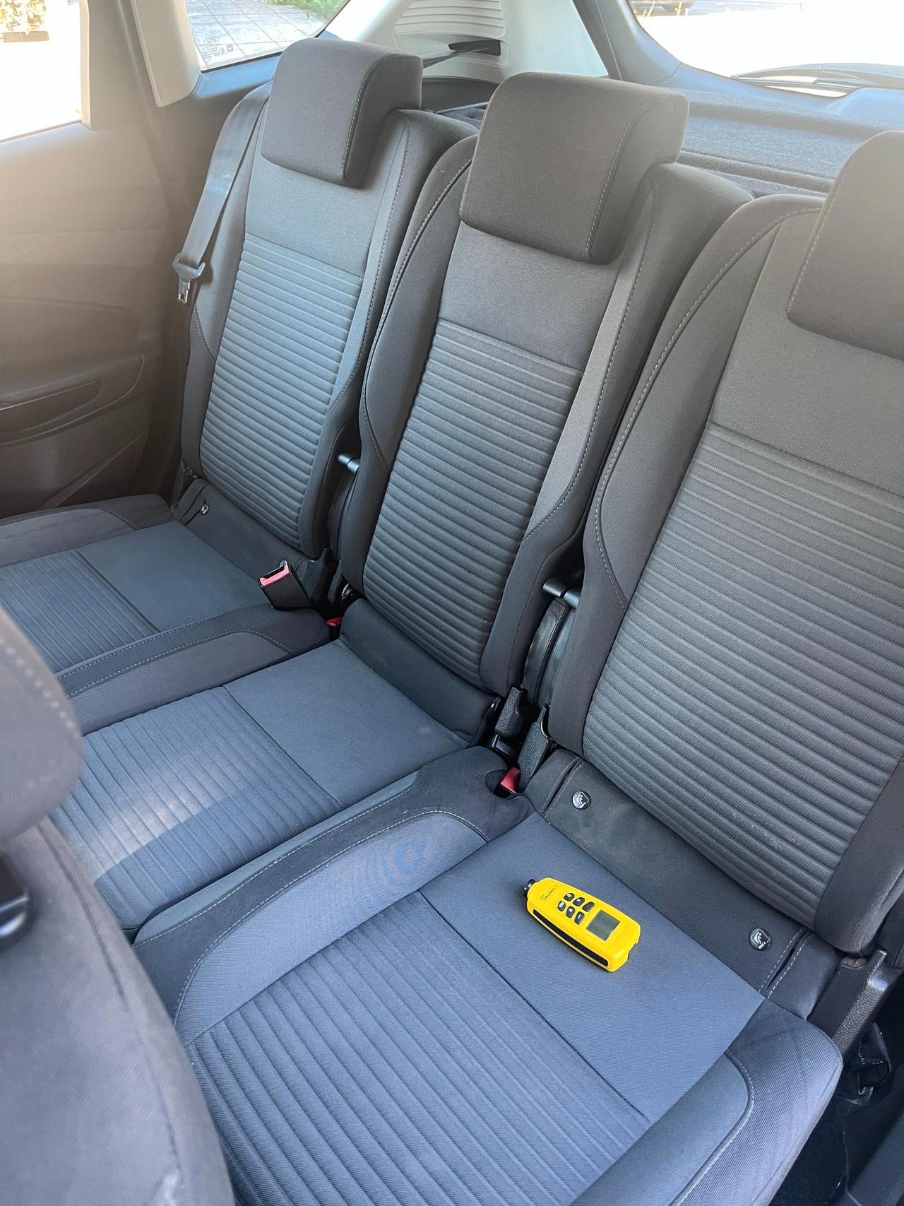 Ford C-Max 1.5 tdci Titanium s&s 120cv powershift