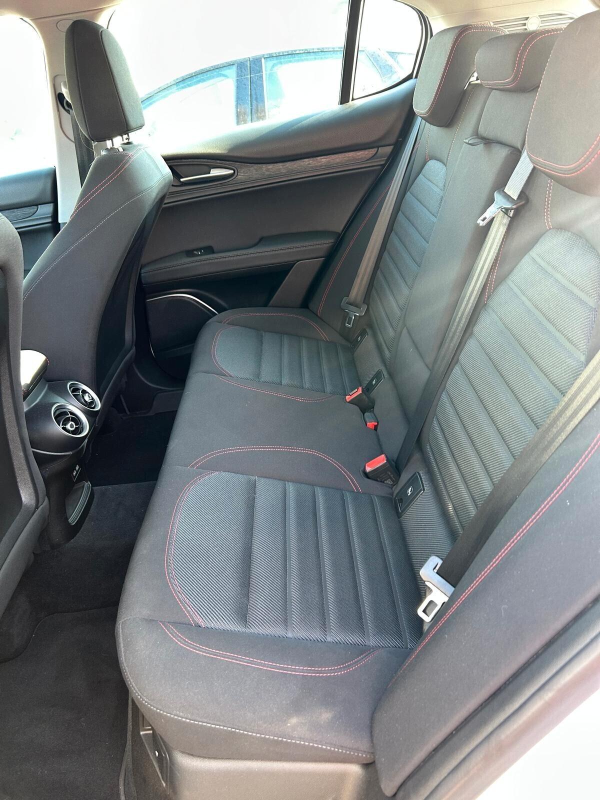 Alfa Romeo Stelvio 2.0 Turbo 200 CV AT8 Q4 Sprint AUTOMATICA