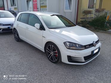 Volkswagen Golf 7 GTD 2.0 TDI DSG 5p. BlueMotion 184cv