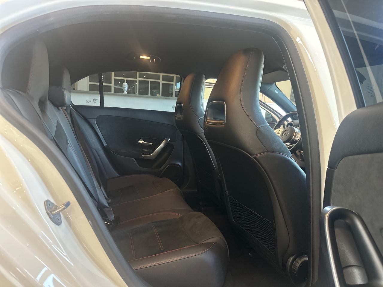 Mercedes-benz A 180 premium amg