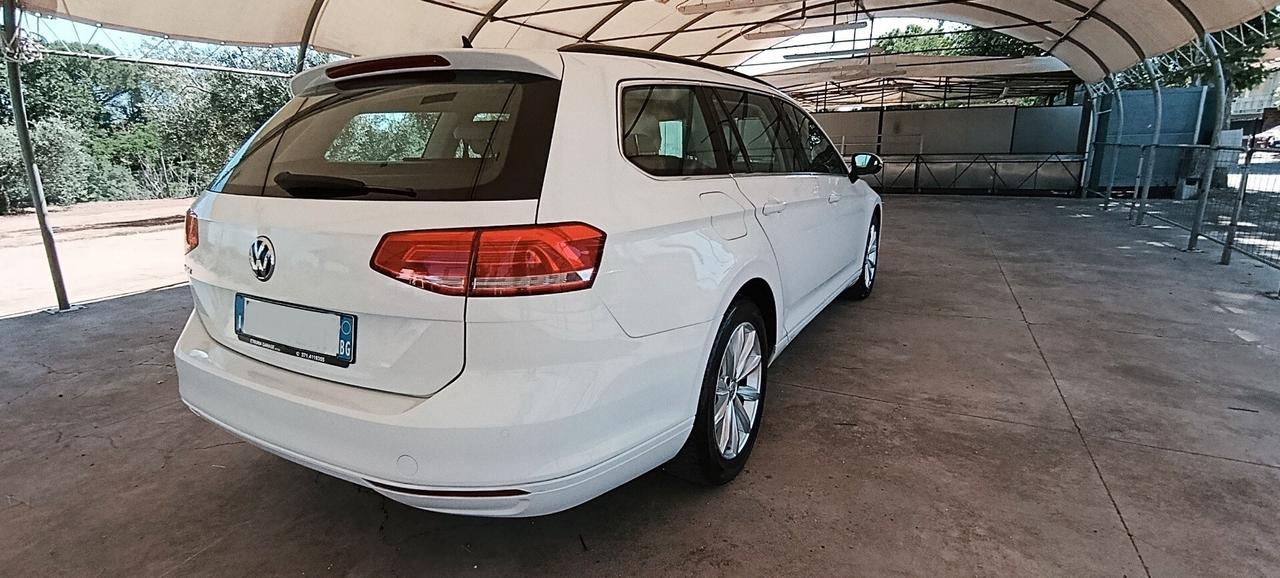 Volkswagen Passat Variant 1.6 TDI Trendline Motion CAMBIO MANUALE
