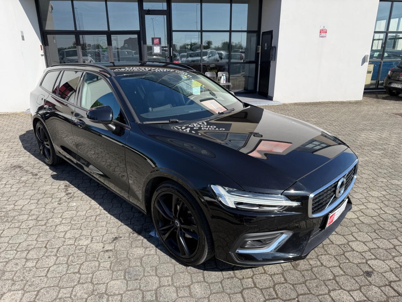 Volvo V60 D3 Geartronic R-design