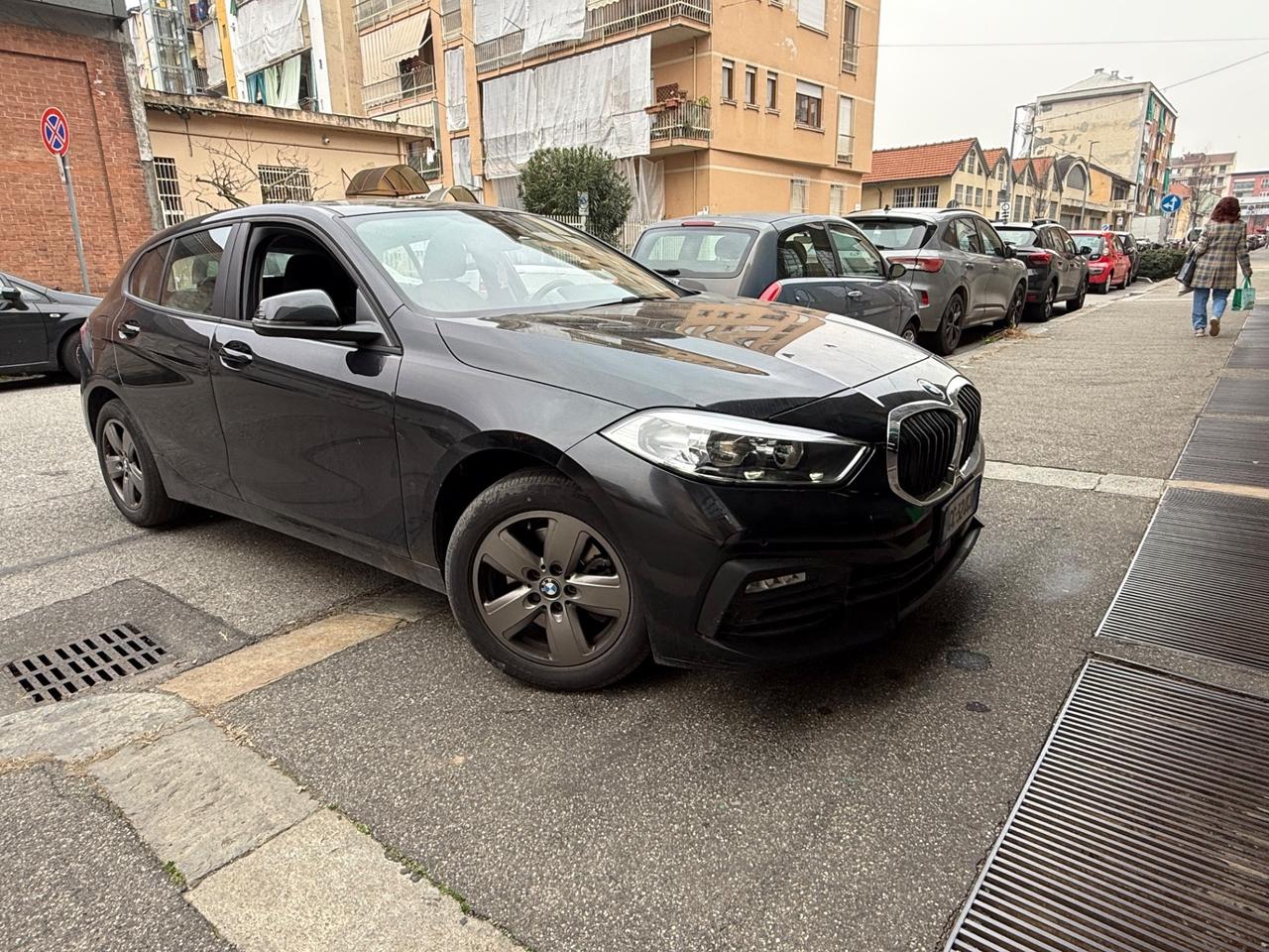 Bmw 116 116d 5p. Business Advantage