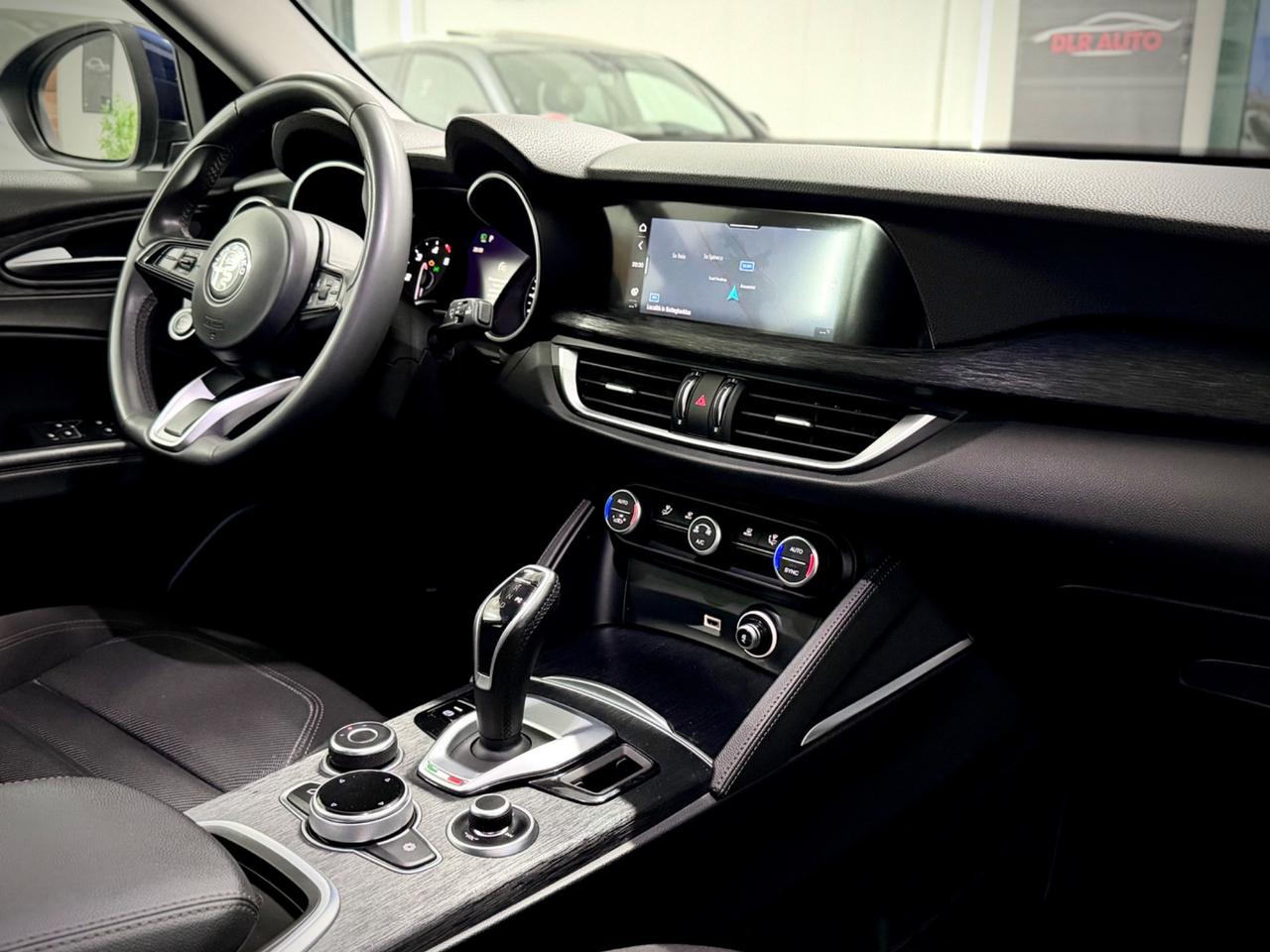 Alfa Romeo Stelvio 2.2 Turbodiesel 160 CV AT8 RWD Executive