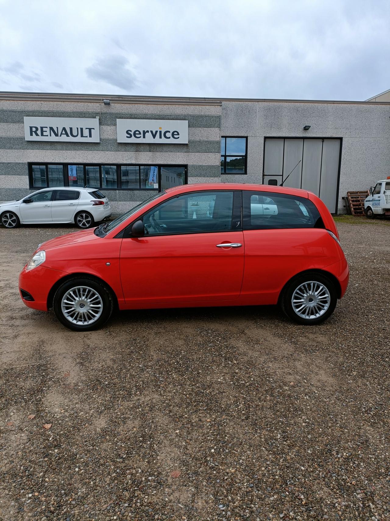 Lancia Ypsilon 1.2 Versus