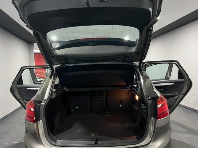 BMW 214 d Active Tourer Advantage
