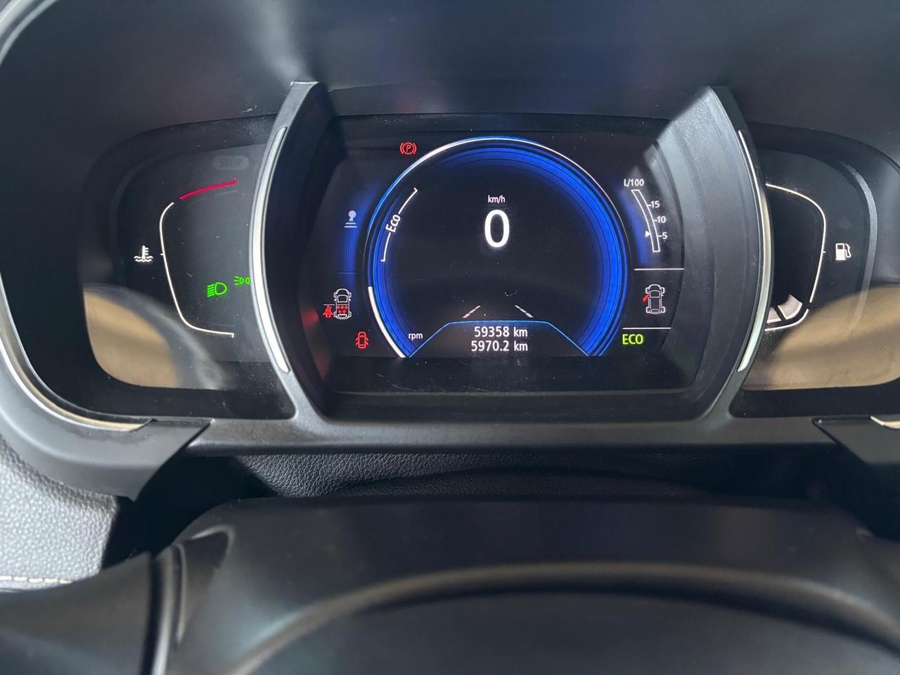 Renault Grand Scenic dCi 8V 110 CV EDC Energy Intens