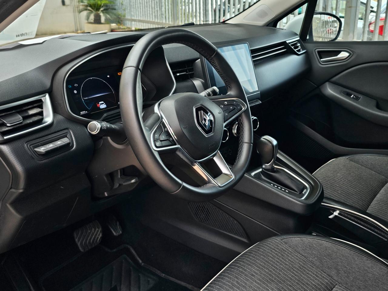 Renault Clio Hybrid E-Tech 5 porte Zen