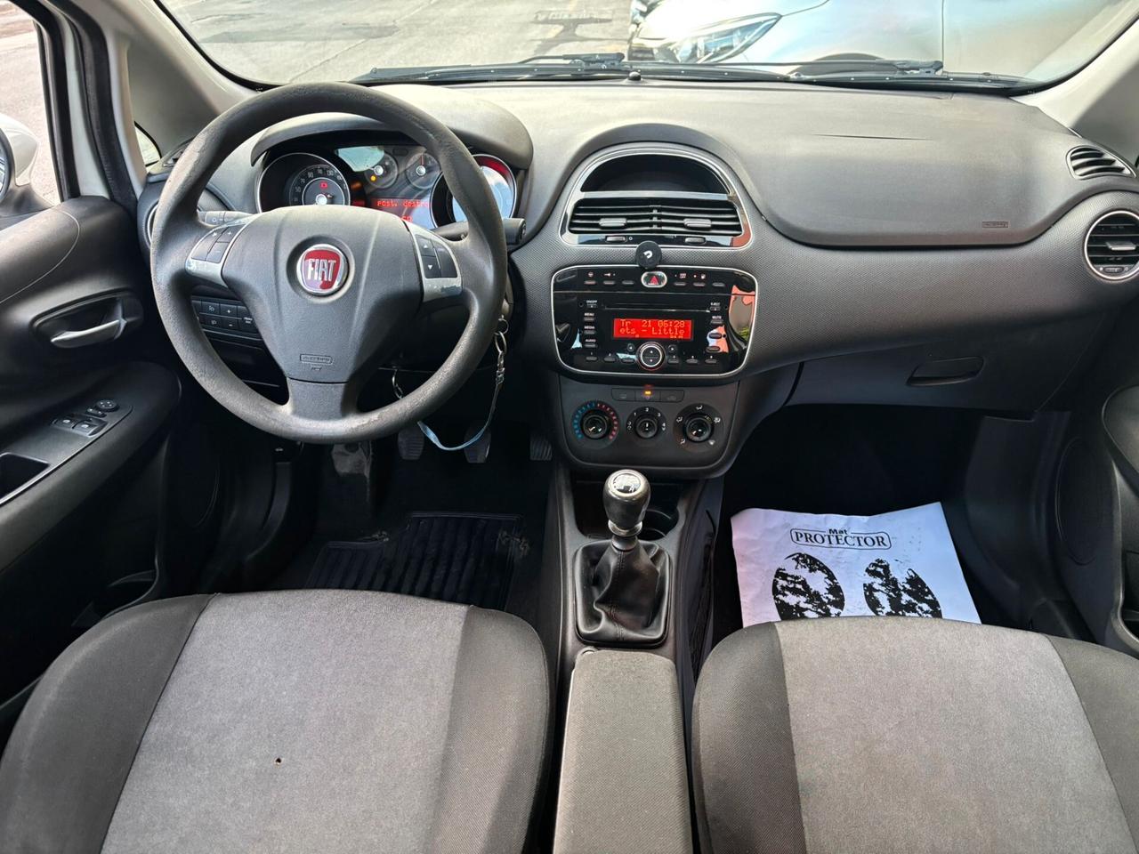 FIAT PUNTO 2013 BENZ/METANO
