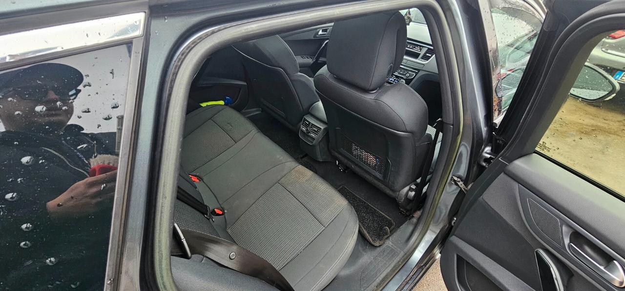 Peugeot 508 2.0 HDi 163CV aut. SW Ciel Allure