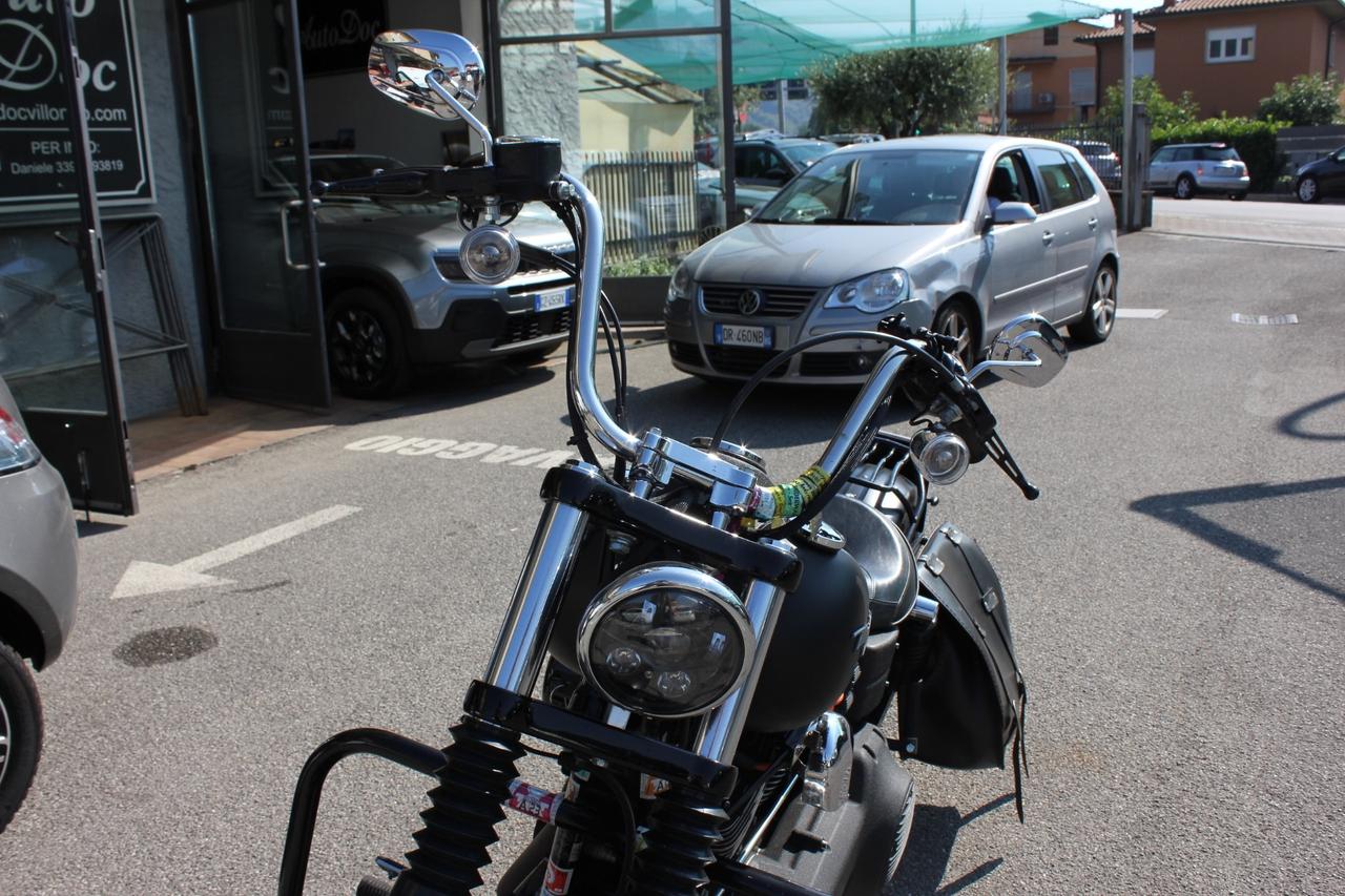 HARLEY-DAVIDSON DYNA STREET BOB
