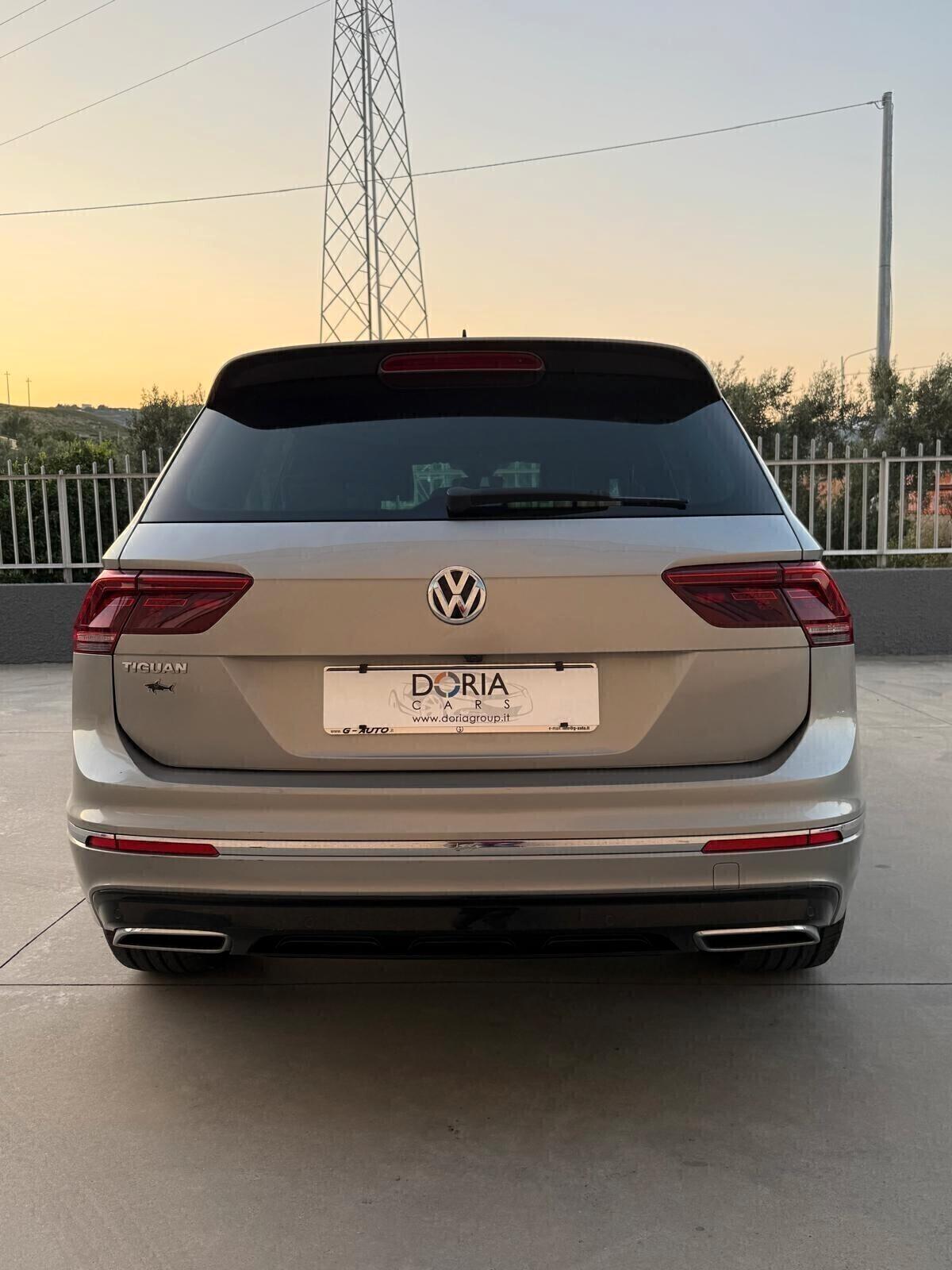 Volkswagen Tiguan 2.0 BiTDI SCR DSG 4MOTION Executive R-Line BMT