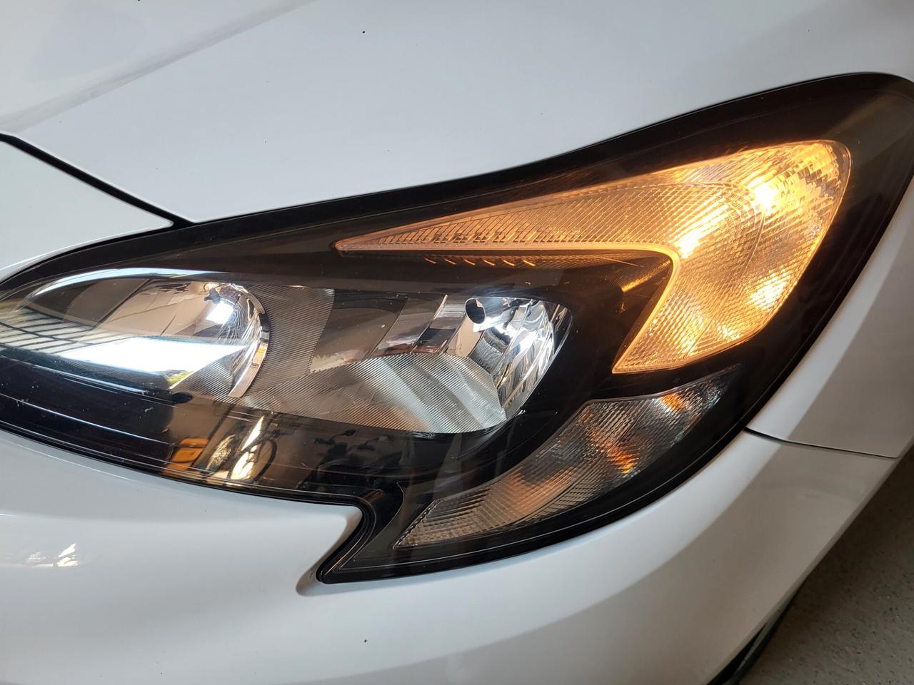 Opel Corsa 1.4 90CV GPL Tech 5 porte n-Joy